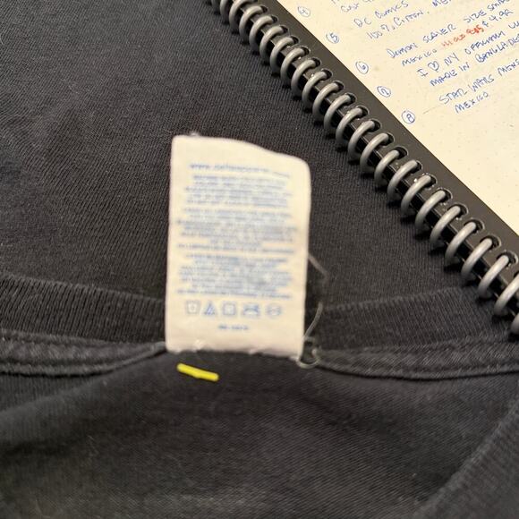 Vintage Star Wars TShirt Men’s Med Darth Vader Moon Bats Silhouette Y2K - Picture 4 of 5